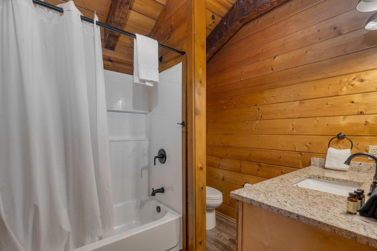 The Dudley Cabins By Avantstay Sevierville Exterior foto